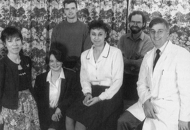 The first Department of Surgery staff in 1993.